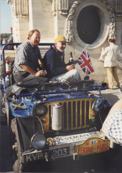 gb13.jpg (53697 bytes)