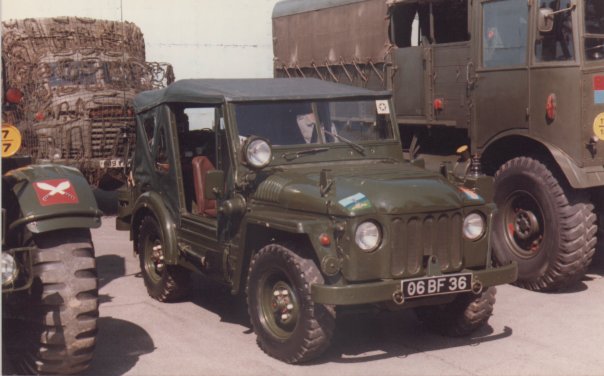 g16.jpg (10977 bytes)